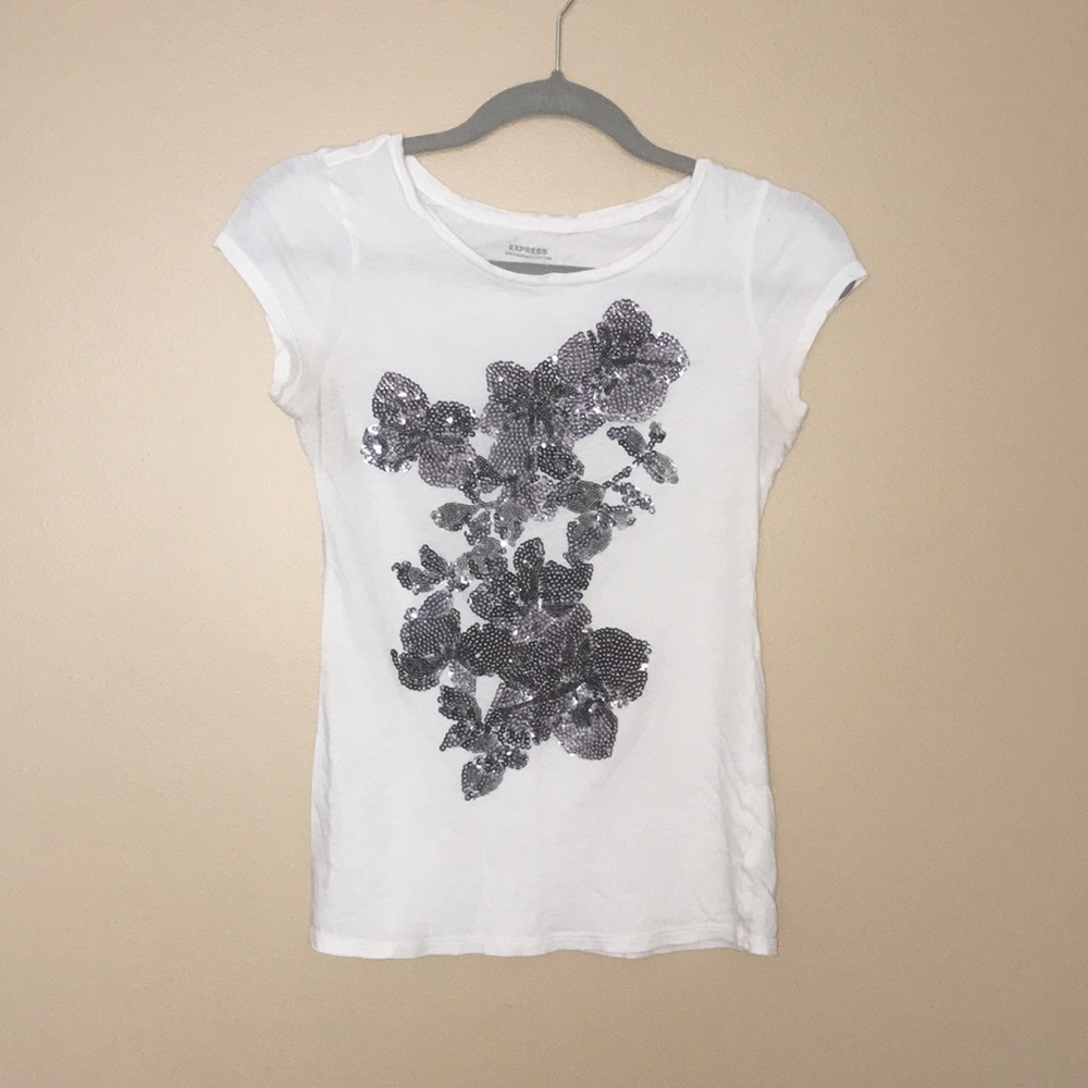 White T-shirt